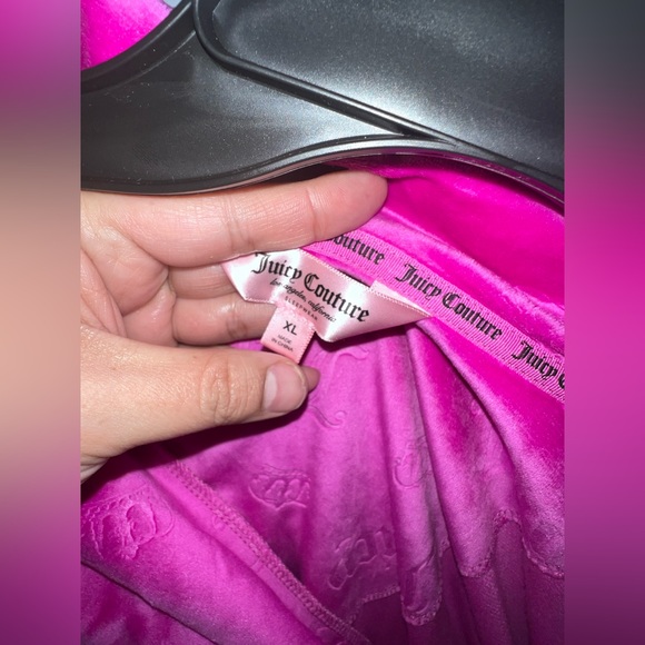 Juicy Couture raspberry velour 2Pc Pajama Set size XL - Picture 7 of 8
